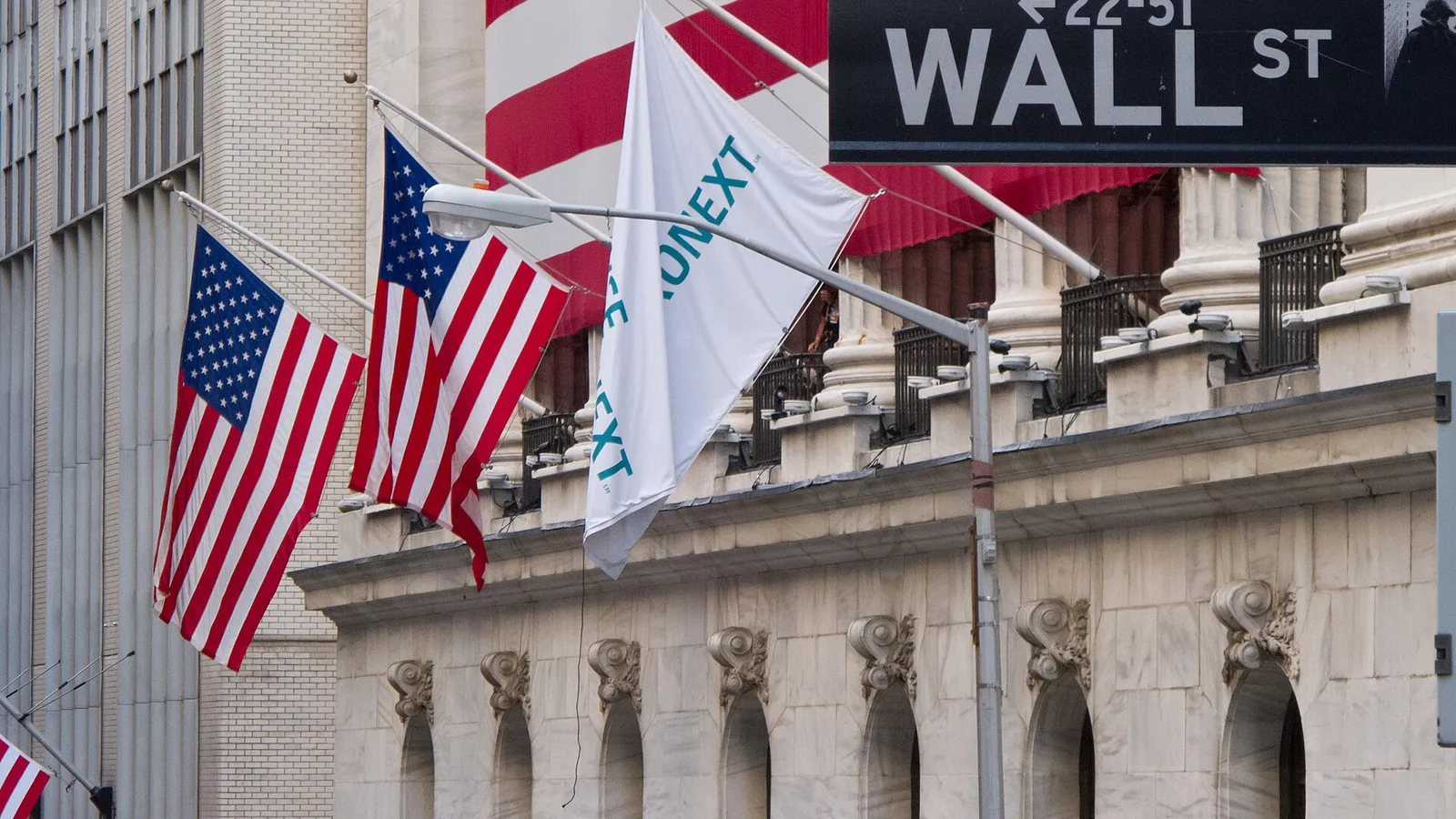 Wall Street   New York Stock Exchange