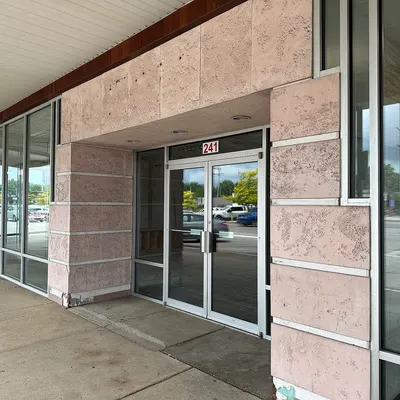 Former VINTAGE DEB Shops; Boardman Plaza; Boardman Ohio