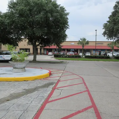 Trianon Square Shopping Center, Terrytown, Louisiana May 2016 3